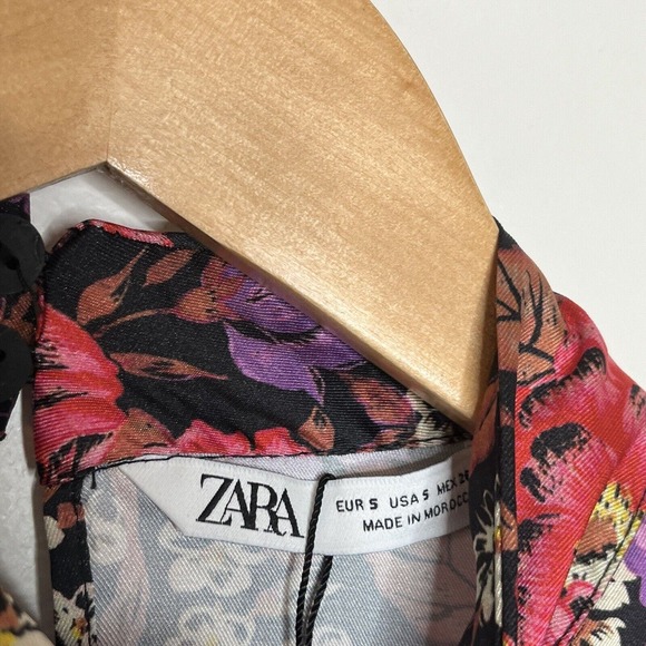 Zara High Neck Floral Print Long Sleeve Satin Blouse Top Women’s Size Small - Picture 5 of 10